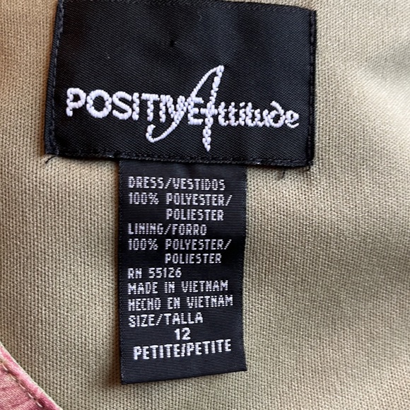 POSITIVE ATTITUDE FLORAL DRESS - Picture 9 of 10